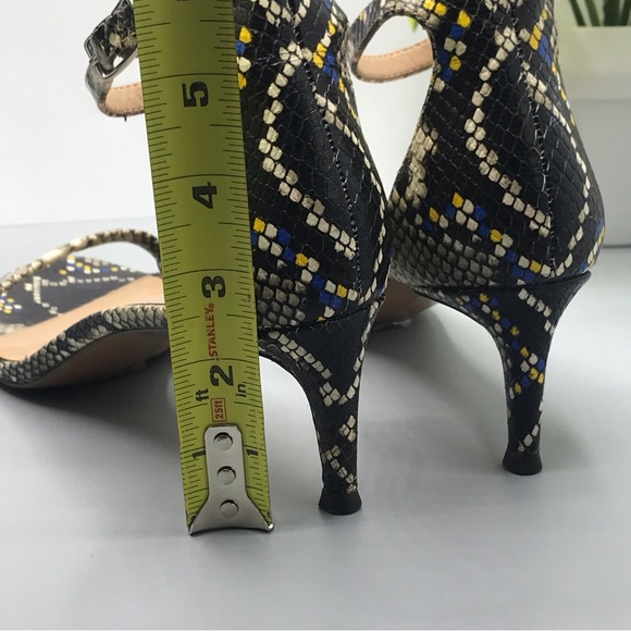 Banana Republic snake skin bare dress hells size 8.5 - Picture 9 of 10